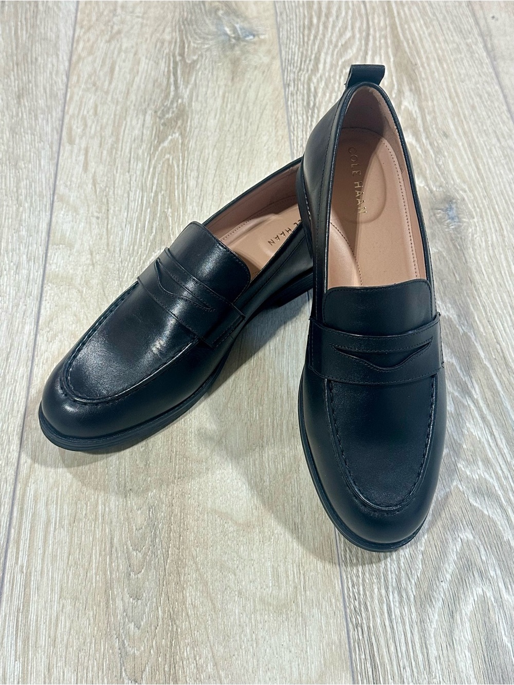 Cole Haan Stassi Penny Loafers Black Leather Grand.360 Women’s 9.5B